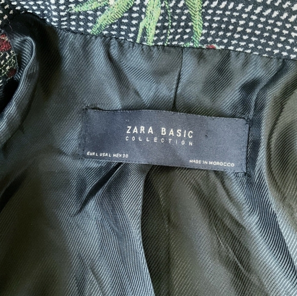 💚2 for 30$💙 Zara - Embroidered Jacquard Frock Coat Size L (Runs Small) - Picture 7 of 8